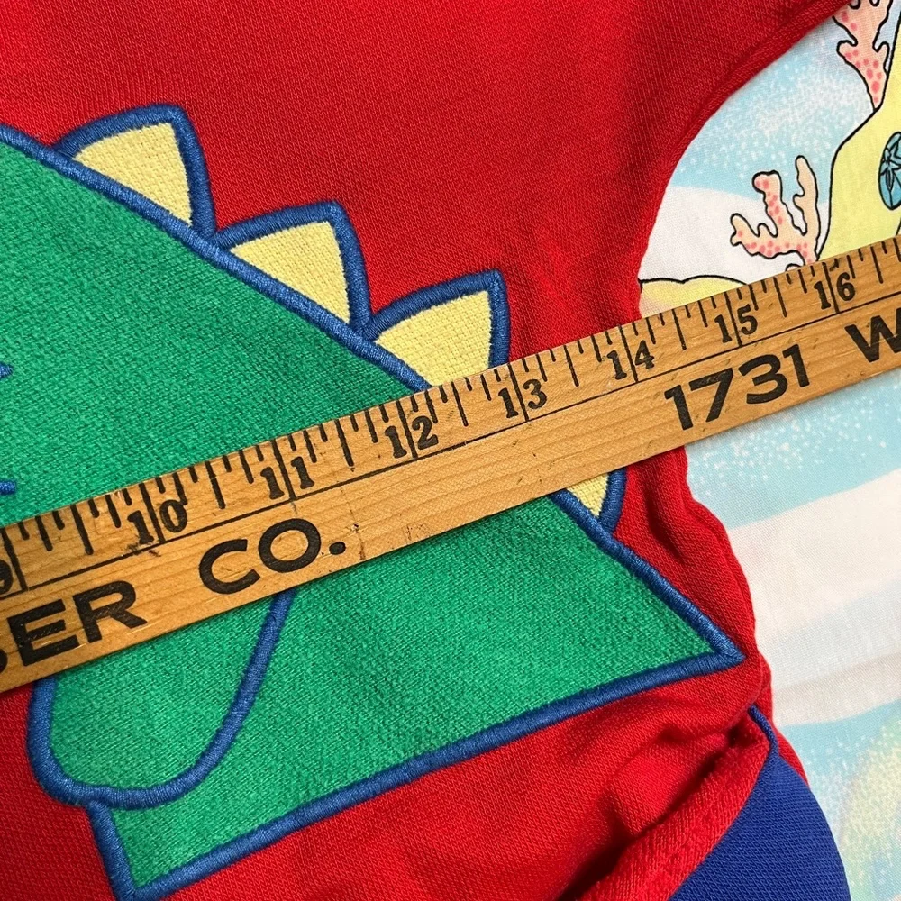 Dinosaur - Picture 4 of 4